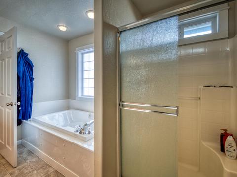 946 Ridgeview Dr, Eagle Point, OR 97524 photo 12
