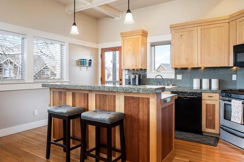 20624 NE Boulderfield Ave, Bend, OR 97701 photo 10