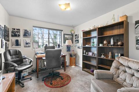20735 NE Town Dr, Bend, OR 97701 photo 11