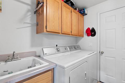 20735 NE Town Dr, Bend, OR 97701 photo 8