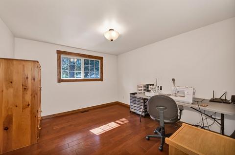 21469 Hyde Ln, Bend, OR 97701 photo 16