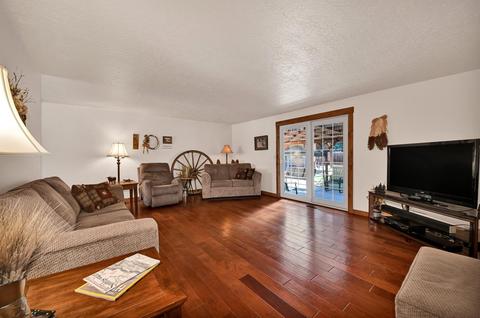 21469 Hyde Ln, Bend, OR 97701 photo 8