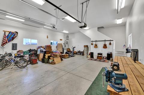 21469 Hyde Ln, Bend, OR 97701 photo 22