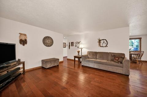 21469 Hyde Ln, Bend, OR 97701 photo 7