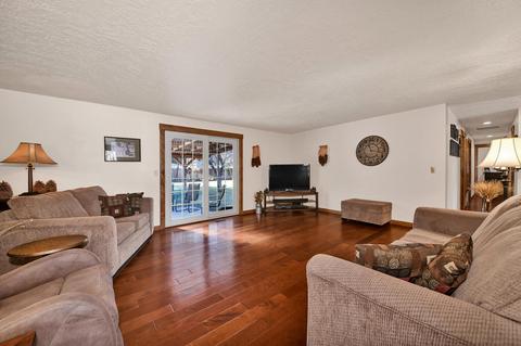 21469 Hyde Ln, Bend, OR 97701 photo 6