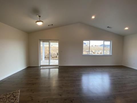 720 Onyx St, Eagle Point, OR 97524 photo 7
