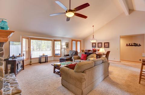 57679 Poplar Loop, Sunriver, OR 97707 photo 2