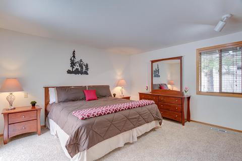 57679 Poplar Loop, Sunriver, OR 97707 photo 12
