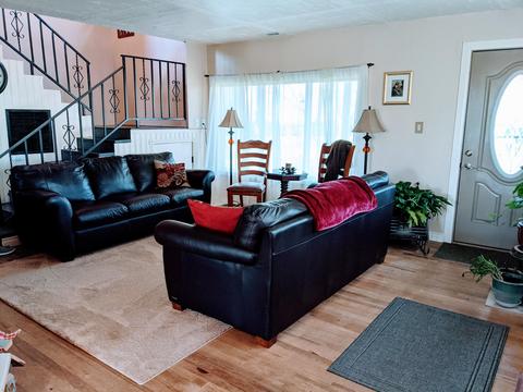 10105 Table Rock Rd, Central Point, OR 97502 photo 4
