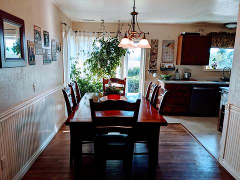 10105 Table Rock Rd, Central Point, OR 97502 photo 5