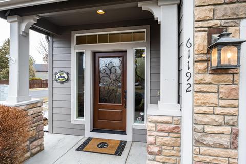 61192 Foxglove Loop, Bend, OR 97702 photo 2