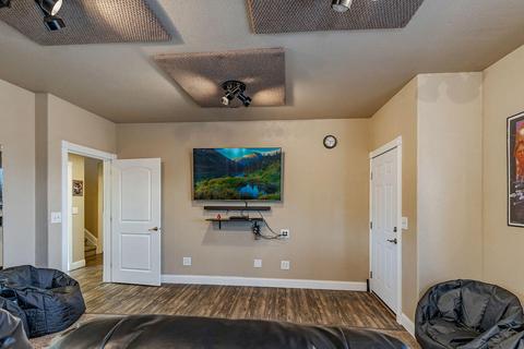 390 Mt Castle Dr, Eagle Point, OR 97524 photo 26