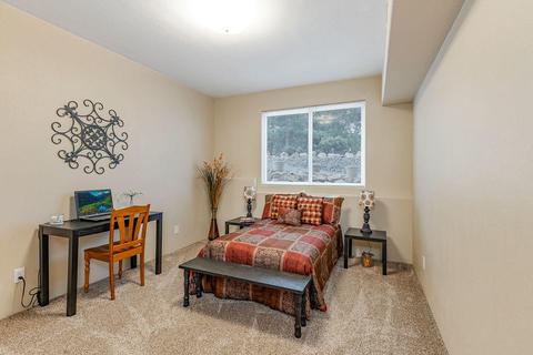 390 Mt Castle Dr, Eagle Point, OR 97524 photo 19