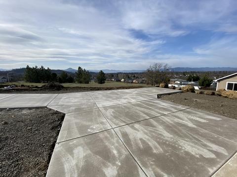 726 Onyx St, Eagle Point, OR 97524 photo 4