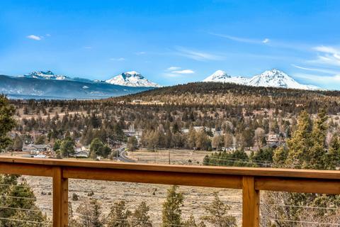 20160 Winston Ct, Bend, OR 97703 photo 3