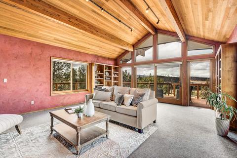 20160 Winston Ct, Bend, OR 97703 photo 7