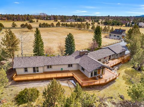 20160 Winston Ct, Bend, OR 97703 photo 4