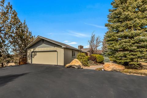 20160 Winston Ct, Bend, OR 97703 photo 34