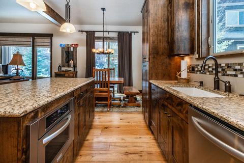 60483 Snap Shot Loop, Bend, OR 97702 photo 14