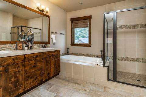 60483 Snap Shot Loop, Bend, OR 97702 photo 26
