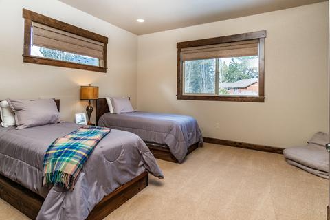 60483 Snap Shot Loop, Bend, OR 97702 photo 21