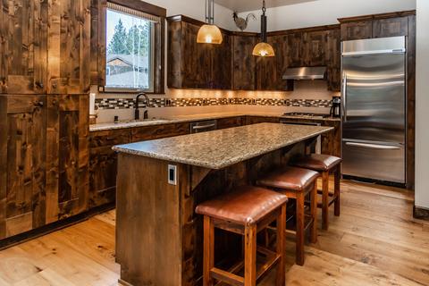 60483 Snap Shot Loop, Bend, OR 97702 photo 9