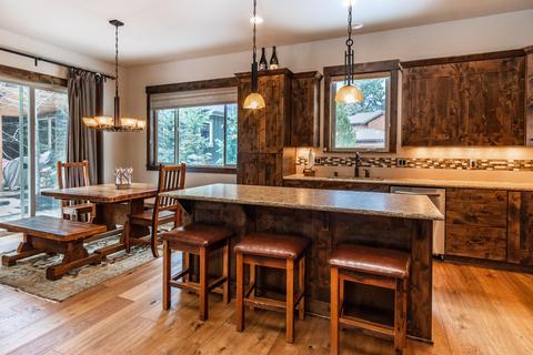 60483 Snap Shot Loop, Bend, OR 97702 photo 8