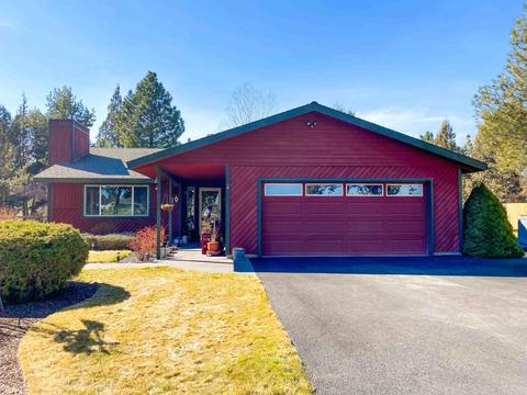 64943 Hunnell Rd, Bend, OR 97703 photo 2