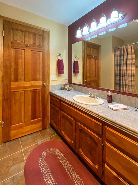 64943 Hunnell Rd, Bend, OR 97703 photo 26