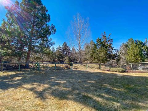 64943 Hunnell Rd, Bend, OR 97703 photo 62