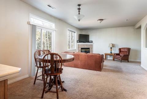 19448 Brookside Way, Bend, OR 97702 photo 6