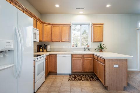 19448 Brookside Way, Bend, OR 97702 photo 5
