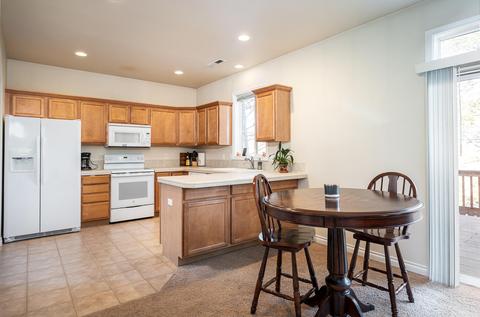 19448 Brookside Way, Bend, OR 97702 photo 4