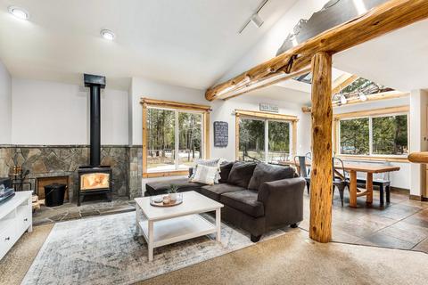 17084 Elsinore Rd, Bend, OR 97707 photo 8