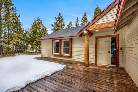 17084 Elsinore Rd, Bend, OR 97707 photo 5