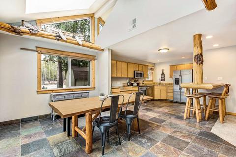 17084 Elsinore Rd, Bend, OR 97707 photo 11