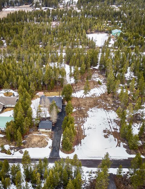 17084 Elsinore Rd, Bend, OR 97707 photo 38