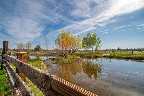 23900 Skywagon Dr, Bend, OR 97701 photo 42