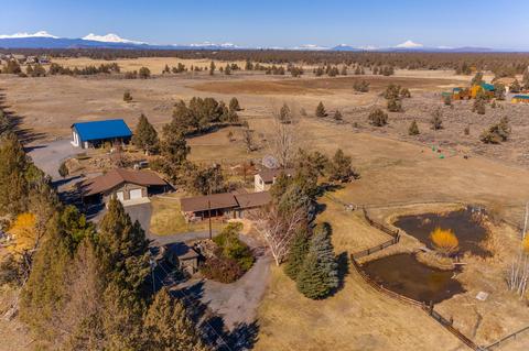 23900 Skywagon Dr, Bend, OR 97701 photo 38