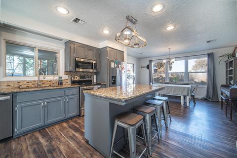 23900 Skywagon Dr, Bend, OR 97701 photo 11
