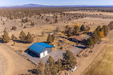 23900 Skywagon Dr, Bend, OR 97701 photo 35