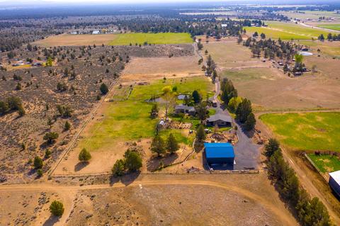 23900 Skywagon Dr, Bend, OR 97701 photo 50