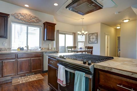 63367 NE Lamoine Ln, Bend, OR 97701 photo 5