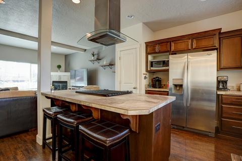 63367 NE Lamoine Ln, Bend, OR 97701 photo 4