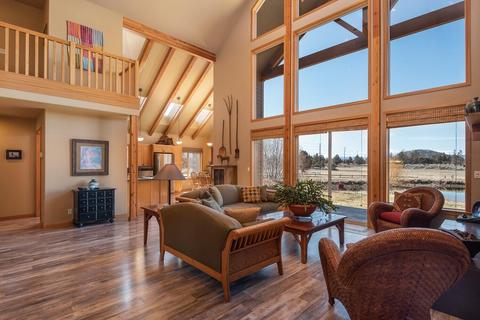62211 Hamby Rd, Bend, OR 97701 photo 11
