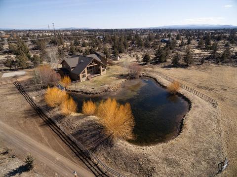 62211 Hamby Rd, Bend, OR 97701 photo 3