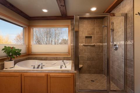 62211 Hamby Rd, Bend, OR 97701 photo 14