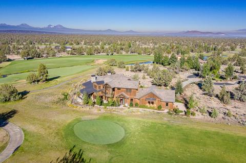 65902 Rimrock Ct, Bend, OR 97701 photo 2