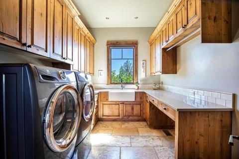 65902 Rimrock Ct, Bend, OR 97701 photo 39
