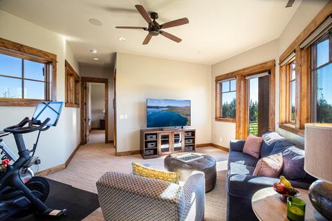 65902 Rimrock Ct, Bend, OR 97701 photo 32
